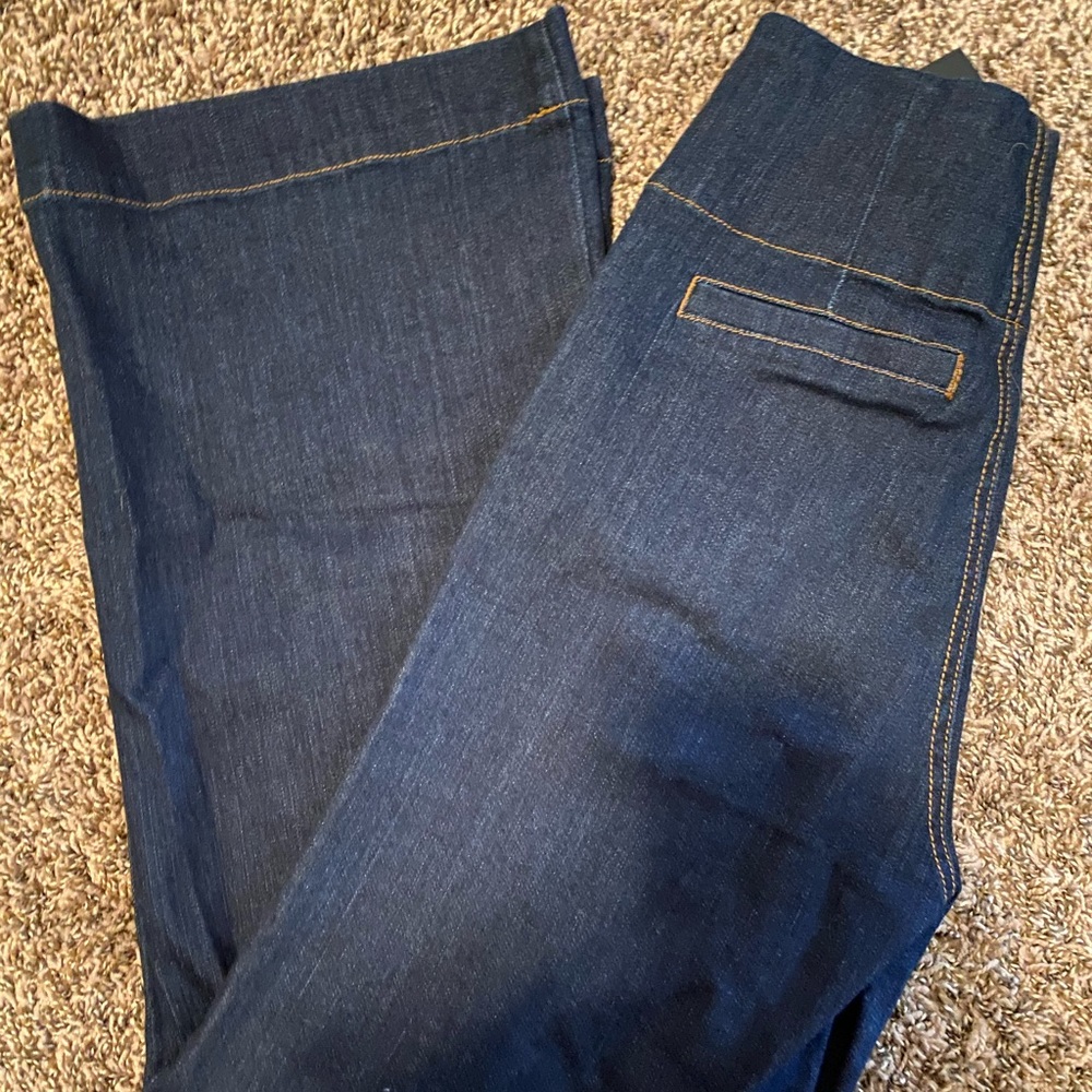 Black Label flare jeans super comfy